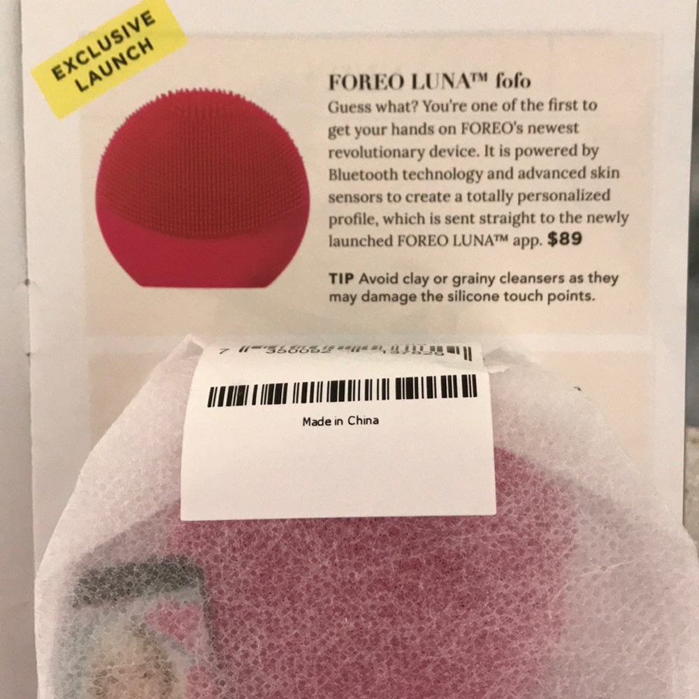 Foreo Luna fofo smart skin care device